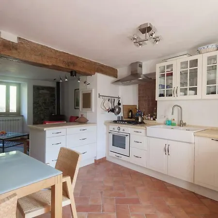 Landhaus Borgo Comano (Tuscany)